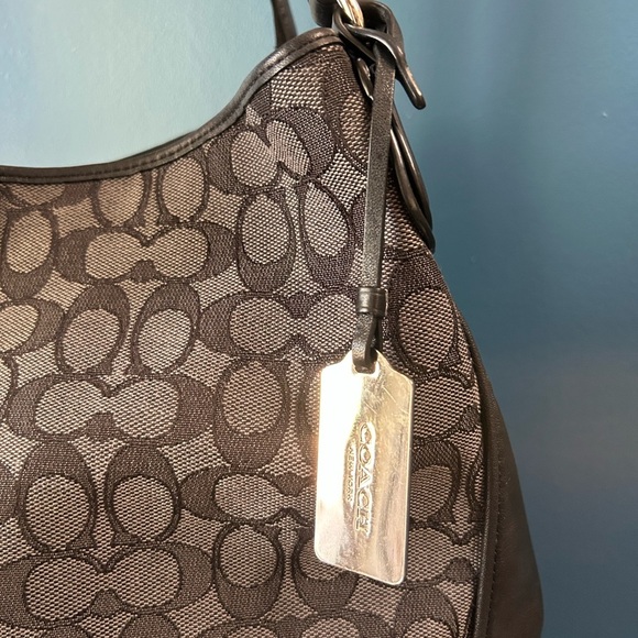 Coach Edie Signature Jacquard Hobo Shoulder Bag 33523 EUC - Picture 6 of 17